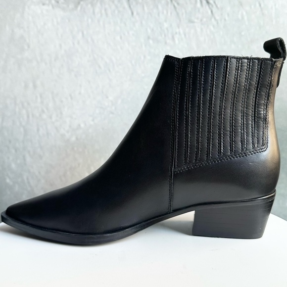 🌸MARC FISHER🌸 Yarita Pointed Toe Bootie Black Size: 5.5 - Picture 4 of 12